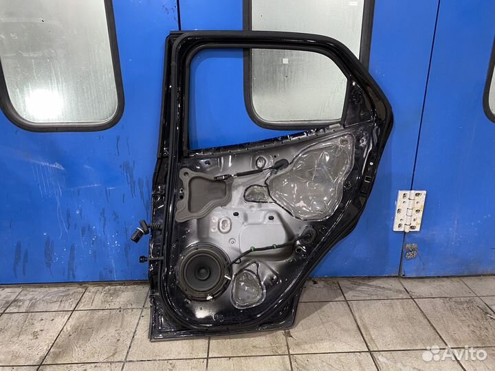Задняя дверь правая Форд эко Спорт