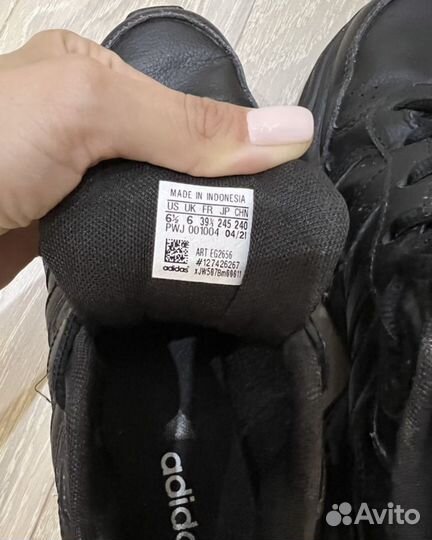 Adidas кроссовки 39,5