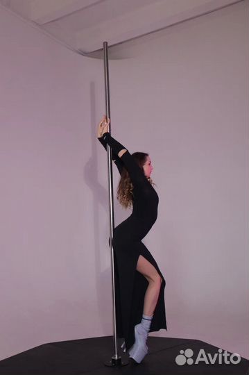 Exotic pole dance