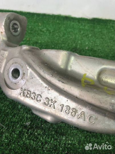 Кулак передний левый Ford Ranger 4 поколение 2019