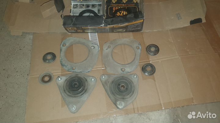 Опора стойки и усилитель