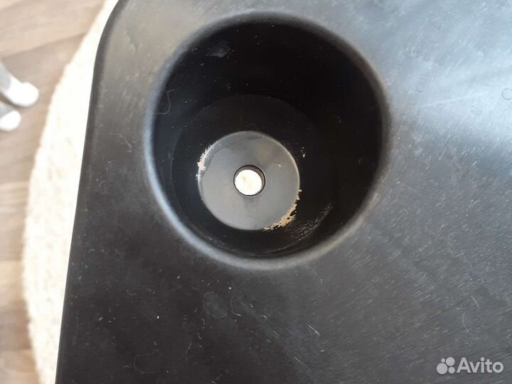 Кронштейн бампера заднего Renault Duster 1