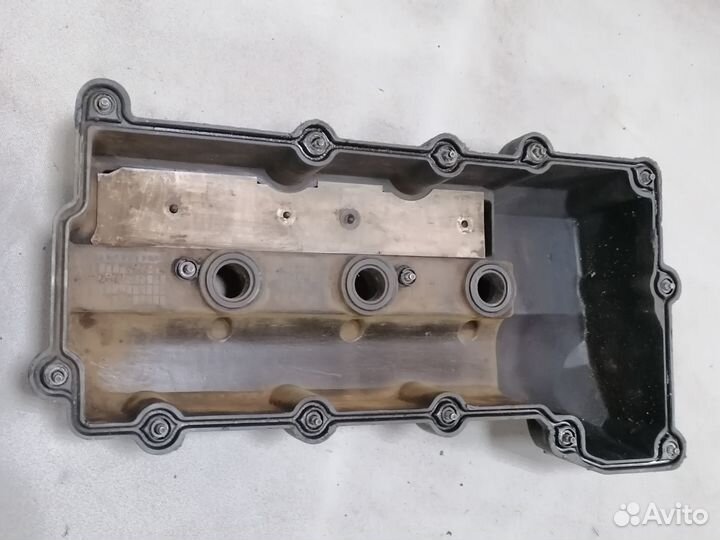 Клапан.крышка правая Chrysler Concorde 2 EER 1999