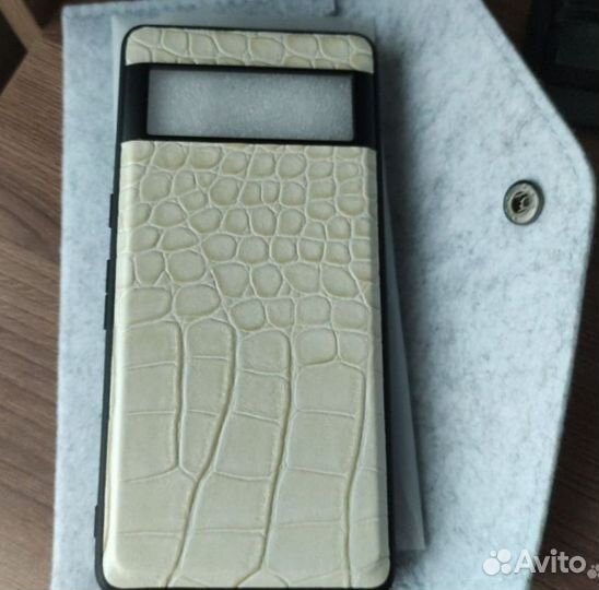 Кожаные чехлы Google Pixel 7 Pro