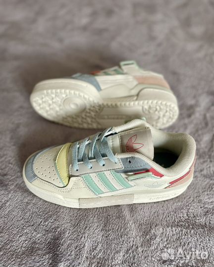 Кроссовки Adidas forum low