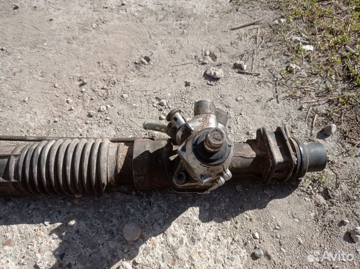 Рулевая рейка с гур приора