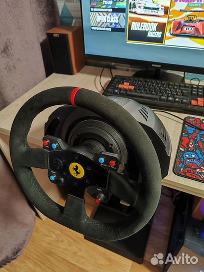 Thrustmaster t300 alcantara edition