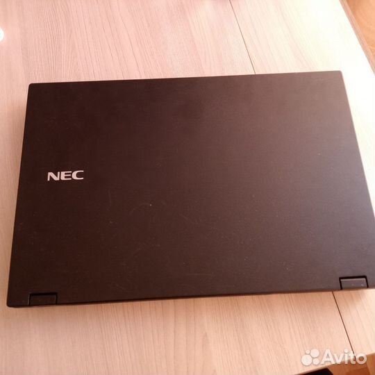 Мощный ноутбук Core i5 8250U/16гб/SSd240/15,6 FHD