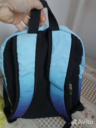 Школьный рюкзак