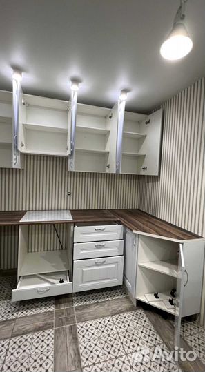 Кухня новая