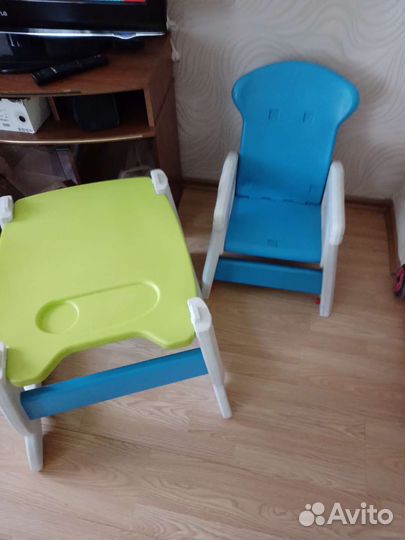 Детский стульчик для кормления
