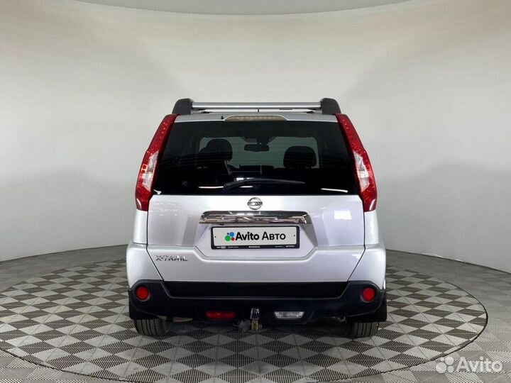 Nissan X-Trail 2.0 МТ, 2014, 330 590 км