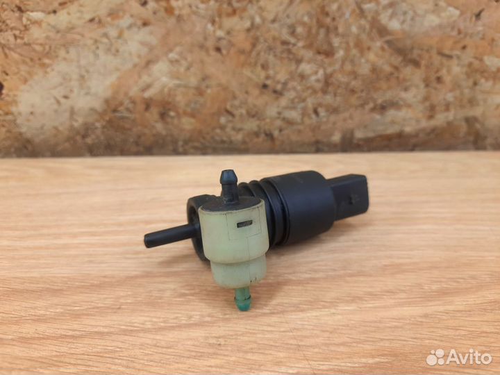 Насос омывателя BMW Е36 Lancer X Outlander