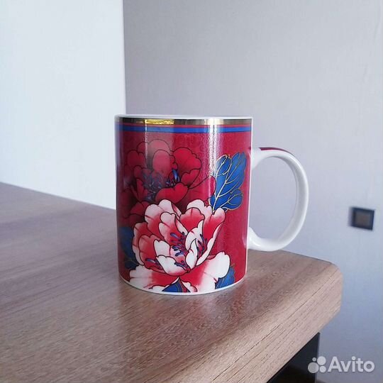 Кружки красивые для кофе, чая 300 мл