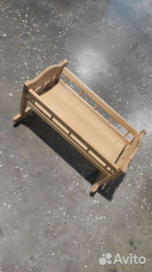 Кроватка для кукол