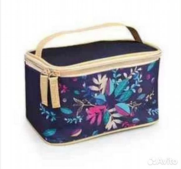 Косметички Ив Роше