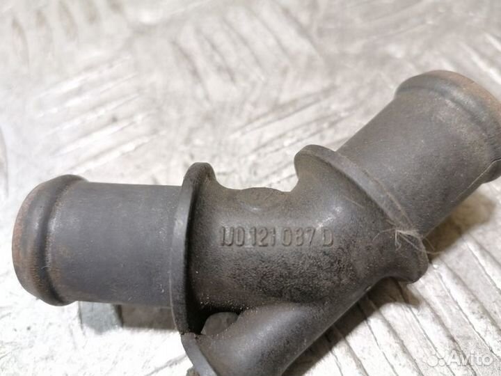 Фланец Skoda Octavia 2000 2011