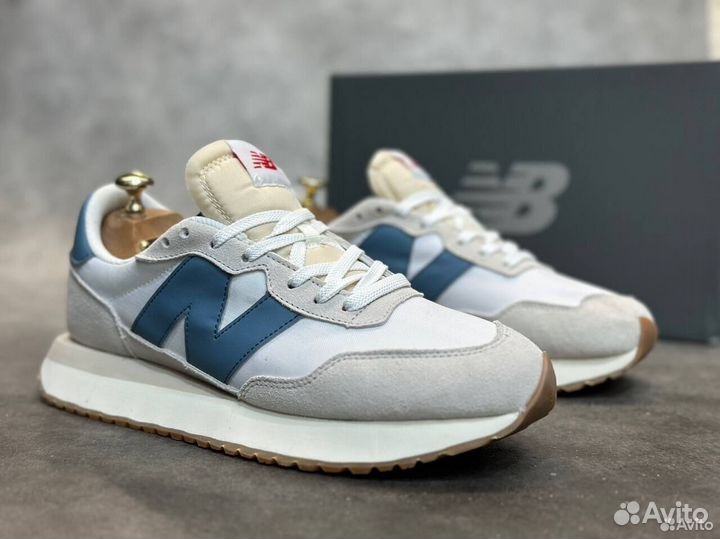 New Balance 237