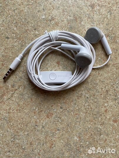 Проводные наушники / гарнитура Samsung новые
