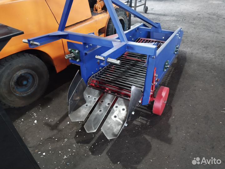 Копатель корнеплодов Агромаш КН-1, 2023