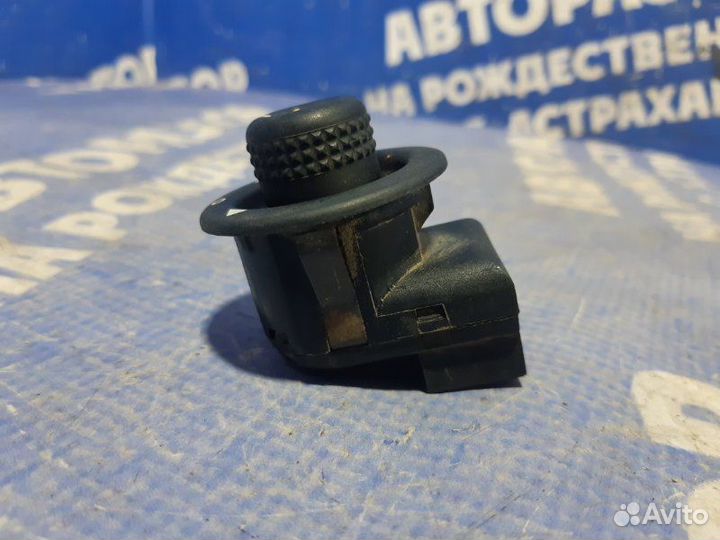 Блок управления зеркалами Ford Fusion хэтчбек 2006