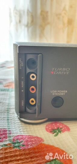 Видеомагнитофон Philips vr 768