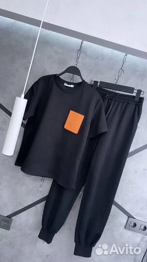 Костюм женский loewe