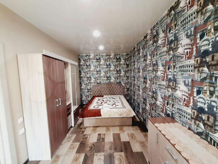 3-к. квартира, 100 м², 2/7 эт.