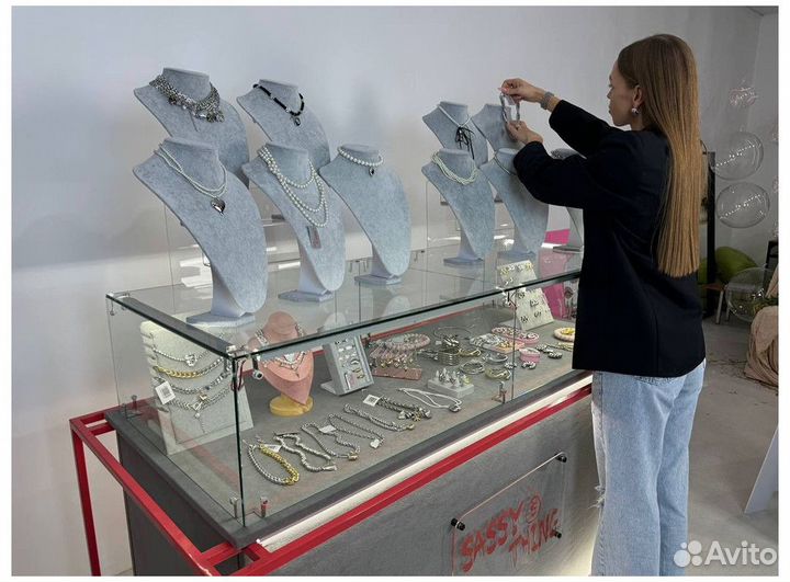 Готовый бизнес на женских украшениях