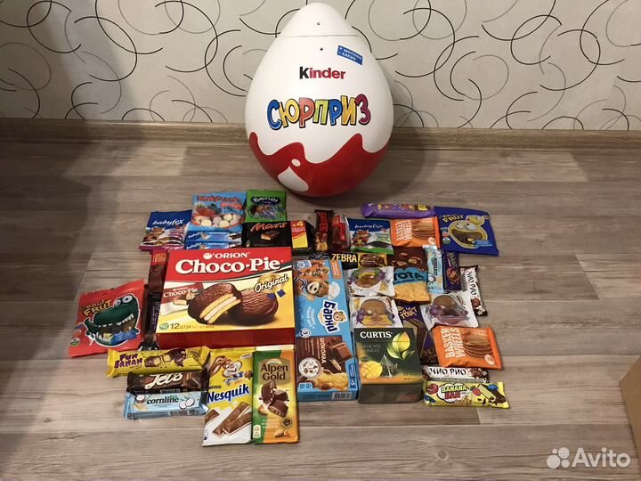 Подарок большой киндер