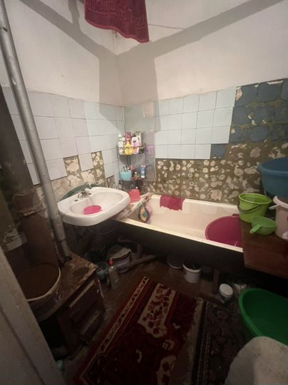 2-к. квартира, 50 м², 1/2 эт.