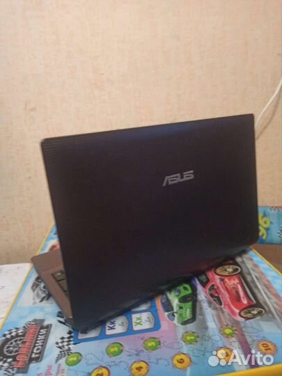 Ноутбук asus k53e