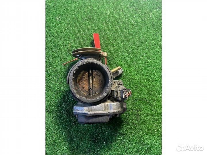 Заслонка дроссельная Audi A6 2.4 1998