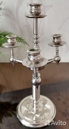 Подсвечник