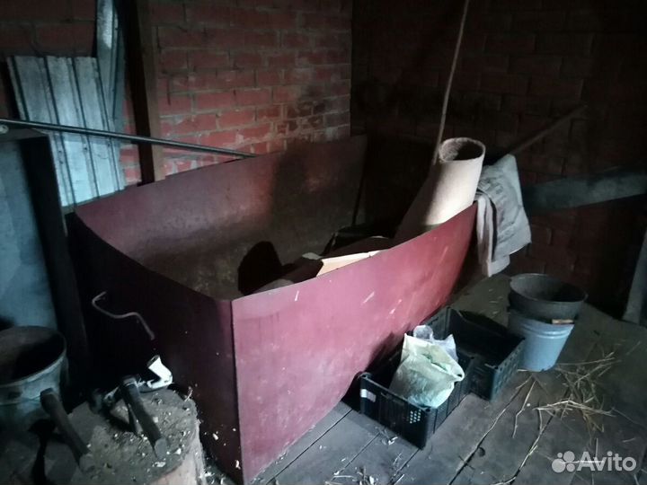 Продам баки, зернодробилки