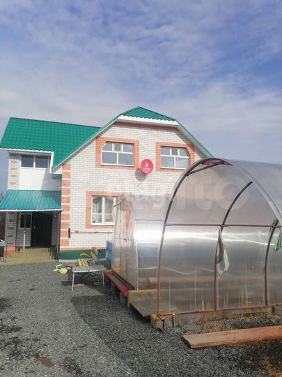 Дом 124,3 м² на участке 10,2 сот.