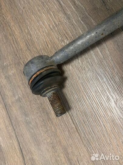 Стойка стабилизатора передняя левая Mercedes S 500