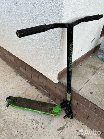 Трюковой самокат