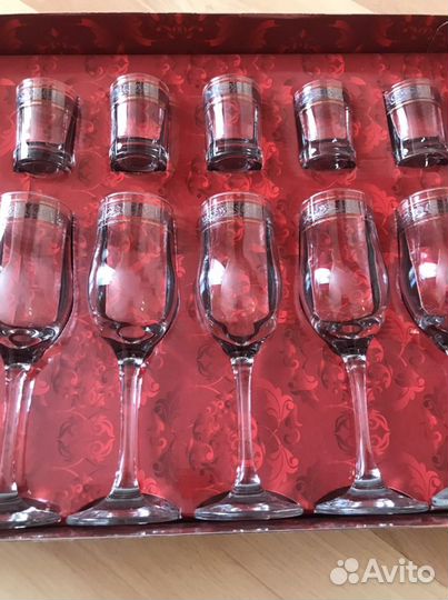 Фужеры и стопки новые. Набор