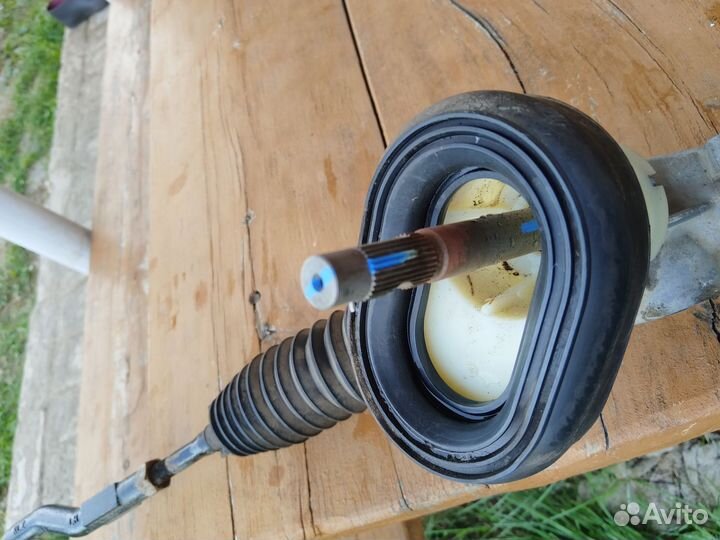 Рулевая рейка на Vesta