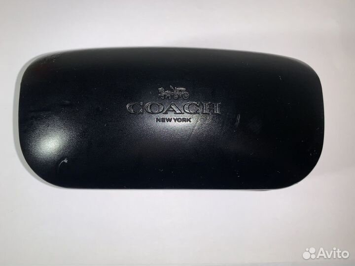 Солнцезащитные очки Coach