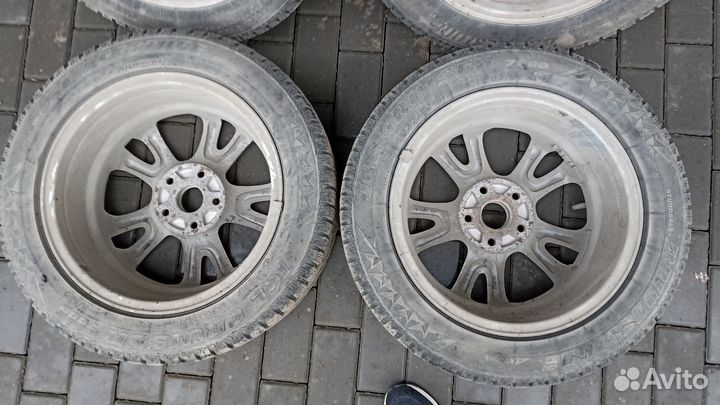 Bridgestone Ice Cruiser 7000 205/55 R16 91T