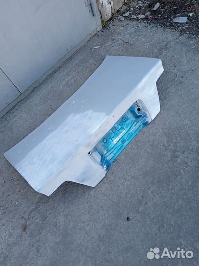 Крышка багажника Chaser 100