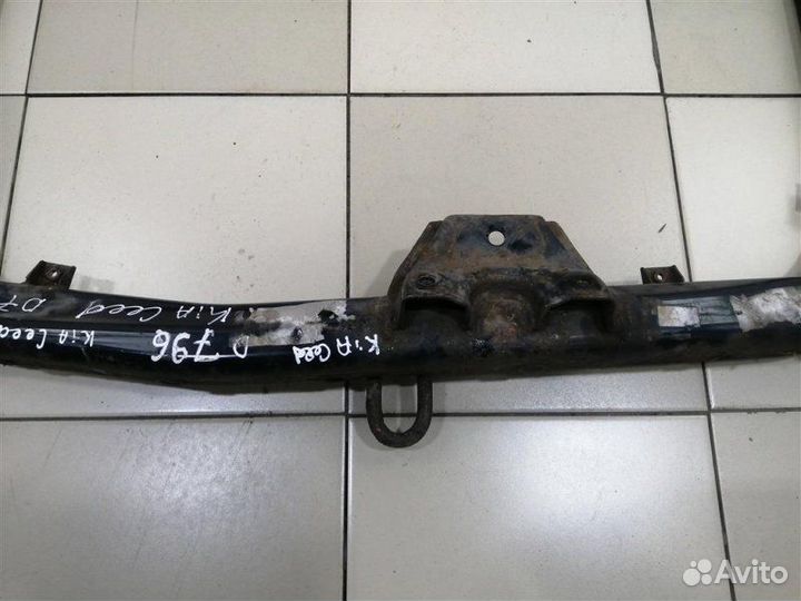 Подрамник Kia Ceed 1 хэтчбек 1.6 G4FC 2009