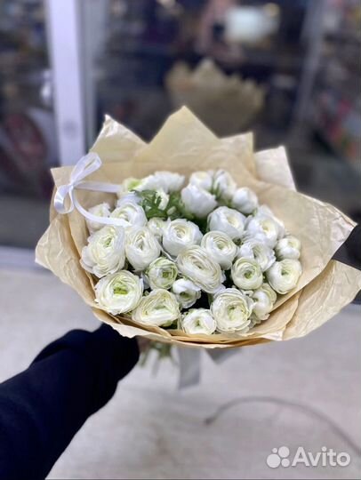 Цветы ранункулюс с доставкой