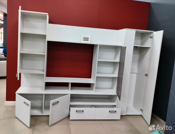 Стенка гостинная