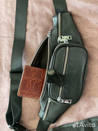 Кожаная бананка