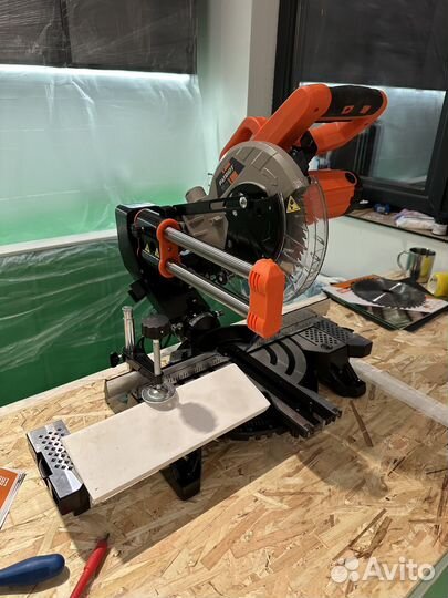 Торцовочная пила Patriot