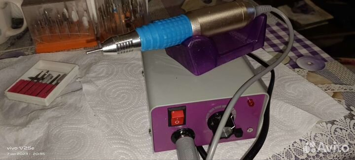 Машинка для маникюра и педикюра