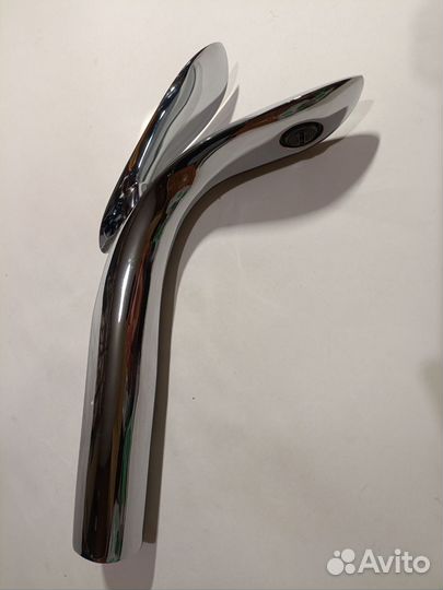 Смеситель для накладной раковины